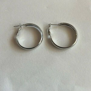 3/$20 Silver Tone Solid Smooth Circular Hoop Clip Stud Earrings 1” Pierced